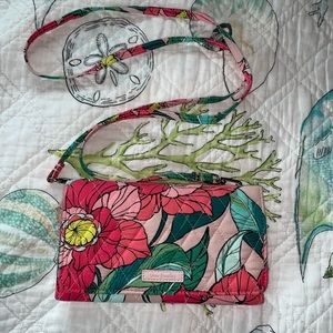 Vera Bradley Crossbody Wristlet in Vintage Floral